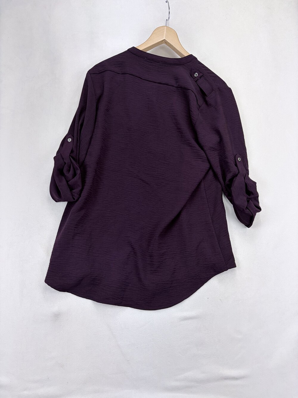 Calvin Klein Plum Roll-Tab Tunic Blouse M Button-Front - Picture 12 of 13